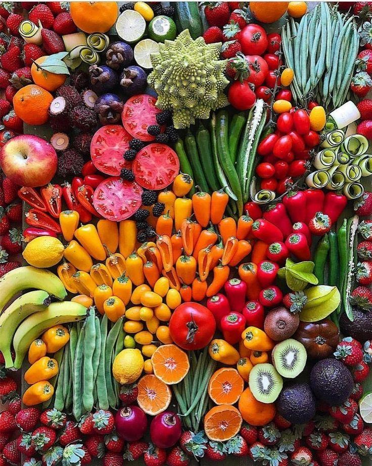Orchard Bliss: Season's Best Fruit Ensemble